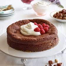 Lidia Bastianich S Chocolate Hazelnut Cake Chatelaine Recipe Hazelnut Cake Chocolate Hazelnut Cake Desserts
