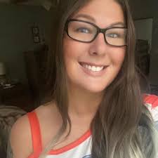 She claimed she had kidney failure following a crash involving a school bus  😢