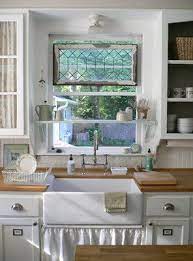 Google Image Result For Http 3 Bp Blogspot Com Ilv3dyxtj0 Skk H5pgemi Aaaaa Trendy Farmhouse Kitchen Kitchen Sink Window Kitchen Window Shelves