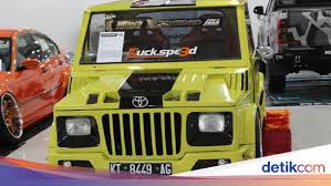Kijang pick up modifikasi dijual, modifikasi kijang pick up sabet 6 penghargaan, kijang kotak modif offroad, modif kijang super, modifikasi kijang pick up offroad, modifikasi mobil kijang pick up offroad, modifikasi kijang super pick up ceper, kijang kotak pick up modifikasi. Kijang Doyok Bekas Pengangkut Pasir Jadi Bumblebee