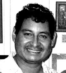 Poeta invitado a lectura «Roque no ha muerto» 10 de Mayo René Chacón