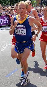 Alda giuseppina angela merini nasce il 21 marzo 1931 a milano in viale papiniano, 57, all'angolo con via fabio mangone.il padre, nemo merini, originario di brunate, primogenito degli otto figli di un conte comasco diseredato per aver sposato una contadina, è impiegato di concetto presso le assicurazioni vecchia mutua grandine ed eguaglianza, precisamente nella società affiliata denominata. Giuliano Battocletti Height How Tall Is Giuliano Battocletti