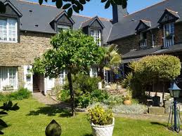 4 annonces correspondent à votre recherche. Vente Maisons De Vacances Ille Et Vilaine Cote Littoral