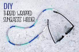 3.2 diy glasses case instructions: Easy Diy Projects Thread Wrapped Sunglasses Holder