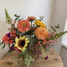 Roots to Petals: Premium Florists in Fox Chapel PA - Oakmont, USA
