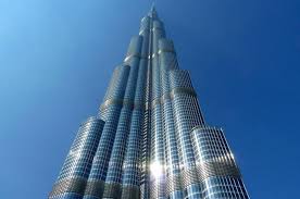 At Over 828 Metres 2 716 5 Feet And More Than 160 Stories Burj Khalifa Holds The Following Records Tallest Building Khalifa Dubai Burj Khalifa Dubai Travel