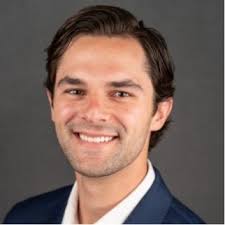 Another hire in the books!!! ATTENTION MAY GRADS.... looking to break into  sales post-graduation? Currently hiring for multiple teams across the US.  Send me a message today 🤗