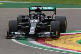 Red bull's max verstappen crashed out of the emilia romagna grand prix after what seemed to be a dramatic tyre failure. F1 Emilia Romagna Gp Hamilton Overcuts Wounded Bottas For Imola Win