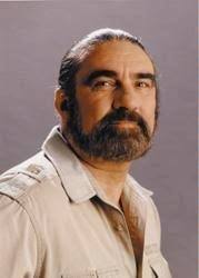 Leadership Secrets of the Rogue Warrior: A Commando's Guide to Success:  Marcinko, Richard: 9780671545154: Amazon.com: Books