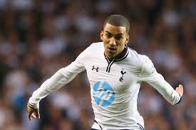 Aaron Lennon joins Everton