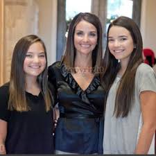 Lori Brister Dixon (@fritsch_lori)