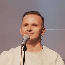 Marius Pop's Instagram, Twitter & Facebook