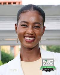 Congratulations to Hali Jama, one of our 2025 WSB Poets and Quants Best &  Brightest Undergraduate Award recipients 🎊🏅 🌟 Hali Jama @hali.jama (BBA  '25) “The main character in a coming-of-age movie,