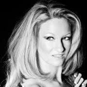 Staci Roberts (imabroad)