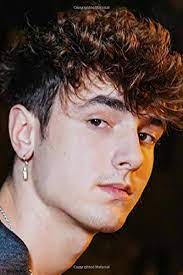 He is best known for his ibrycehall musical.ly account, where he has earned over 1.1 million fans. Notebook Ibrycehall Bryce Hall Sway House Tik Tok Journal For Girls Tik Tok Fans Eboys 6 X 9 In Amazon De Notebooks Tick Tock Fremdsprachige Bucher