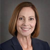 Lisa Teti's Instagram, Twitter & Facebook