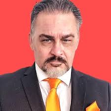 Conversations With My Cat: McKenzie, Chuck, McKenzie, Macready:  9780645894509: Amazon.com: Books