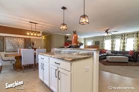 This Custom Hybrid Hyb3270 310 Is A Another Quality Built Hybrid Series Home Built By Sunshine Homes Skillfully Designed Manufactured Home Sunshine Homes Home