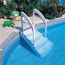 Escalier Piscine La Voie Royale Distripool