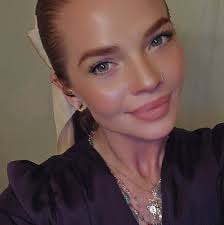 What are some effective remedies for chapped lips in toddlers?