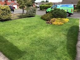 .treatment, oasis treatment, slowmow treatment, pest control, stress buster, weed control, moss control, leather jackets, disease control, lawn gloucestershire, we are an independent,family run business which provides a comprehensive lawn treatment service to home owners. Lawn Treatment West Sussex Tunbridge Wells Sevenoaks Kent