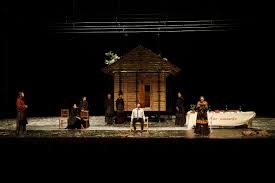 Tiago filipe sousa nobrega rodrigues. Catarina E A Beleza De Matar Fascistas Catarina Et La Beaute De Tuer Des Fascistes De Tiago Rodrigues Dilemme Culturieuse