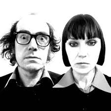 Constance/Nyoukis: Whit?