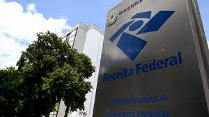 Sendo assim, a receita federal, sempre divulga a tabela de alíquotas para calcular o imposto. Imposto De Renda Receita Federal Adia Prazo Da Declaracao Para 31 De Maio Economia Ig