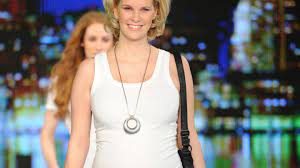 We did not find results for: Monica Ivancan Geheimnis Geluftet Gala De
