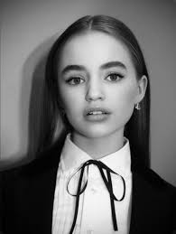 Before landing the role of Holly Wheeler in #StrangerThings Season 5, Nell  Fisher hadn't even seen the show! 😲📺 Why? She explains it perfectly: “My  mom thought Stranger Things would be too