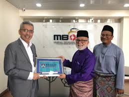 Malaysia board of technologists (mbot) is one of the new professional bodies that gives professional recognition to technologists and technicians in related technology and technical fields. Mou Signing Ceremony Between Malaysian Board Of Technologist Mbot And Drb Hicom U Drb Hicom University Of Automotive Malaysia