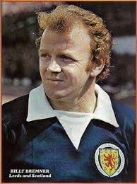 Happy Birthday 🥳 to Desmond George Bremner (born 7 September 1952), a  Scottish former professional football midfielder. He made more than 600  league appearances for clubs in both Scotland and England, was