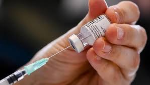 La vacuna de pfizer, desarrollada con biontech, ahora está autorizada en el reino unido, baréin, canadá, méxico, arabia saudita y estados unidos. Nueva Variante Covid 19 Llego Al Peru Las Vacunas Podran Hacerle Frente Coronavirus Nueva Variante Britanica Pandemia Vacuna Reino Unido Sars Cov 2 Tecnologia El Comercio Peru