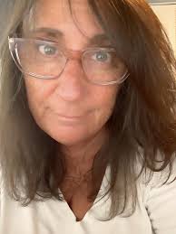 Hi my name is Teresa, I'm 59 years old. I grew up believing you don't wear  makeup. I was born in 1959 . My Mom didn't let me even touch it. In