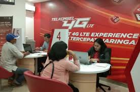 Untuk pelanggan yang sudah menggunakan sim card 4g (usim) tidak perlu melakukan penggantian sim card. 5 Cara Ganti Kartu Sim Lama Ke Kartu 4g Telkomsel Semua Halaman Info Komputer