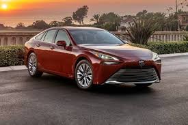Prototype vehicles shown with options using visual effects. 2021 Toyota Mirai Specs Features Edmunds