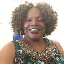 Regina Crenshaw's Instagram, Twitter & Facebook