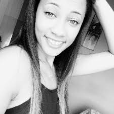 Rafaela Faustino (@RafaelaPosit)