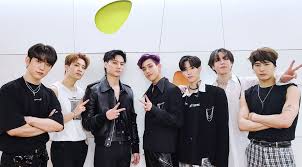 According to yeonjeong, blueroom can connect fans with artists . Got7 Got7official Twitter