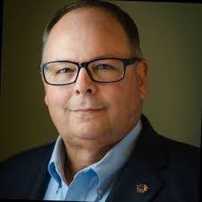 Curt Arndt's Instagram, Twitter & Facebook