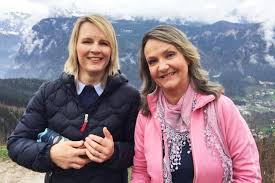 We did not find results for: Kreuzer Trifft Talk Mit Sport Legenden Biathlon Olympiasiegerin Magdalena Neuner Im Wallgau