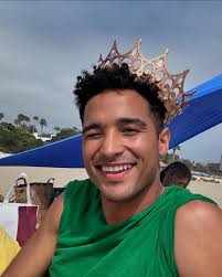 Devin Way (@thedevinway) • Instagram photos and videos