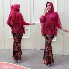Kebaya tradisional modern terbaru lazada co id. Kebaya Cornelly Top Set Rok Duyung Kebaya Lamaran Kebaya Hijab Kebaya Wisuda Modern Shopee Indonesia