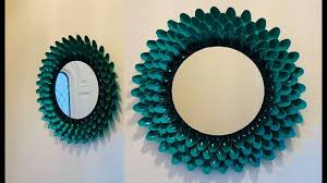 For the wall in your home, waiting is all the same: Diy Mirror Wall Hanging Decoration With Plastic Spoons Madebyfate 338 Youtube