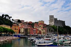 Hotel per viaggiatori alla ricerca di esperienze autentiche e locali. Surroundings Viareggio Tuscany Greenchalets Italy