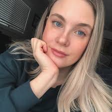 Rachael Fisher's Instagram, Twitter & Facebook