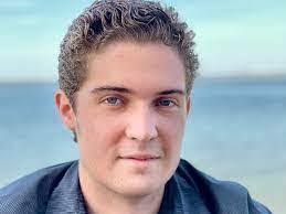 Chris Schick's Instagram, Twitter & Facebook