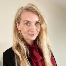 Anna Mercer's Instagram, Twitter & Facebook