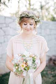 Got Bangs 5 Fringe Friendly Wedding Hairstyles Trendy Wedding Hairstyles Wedding Hairstyles Vintage Bride