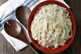 This sauce is perfect for fettuccine alfredo or with your favorite pasta. Sauce Alfredo